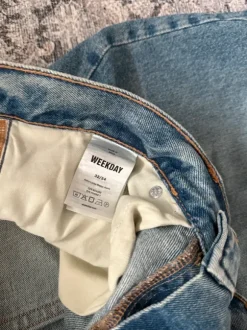 Weekday Astro Denim 32/34