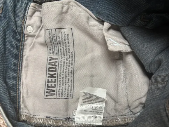 Weekday Baggy Jeans W30/L34