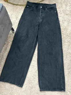 Weekday coole Astro Loose Baggy Jeans unisex schwarz - W27 L30