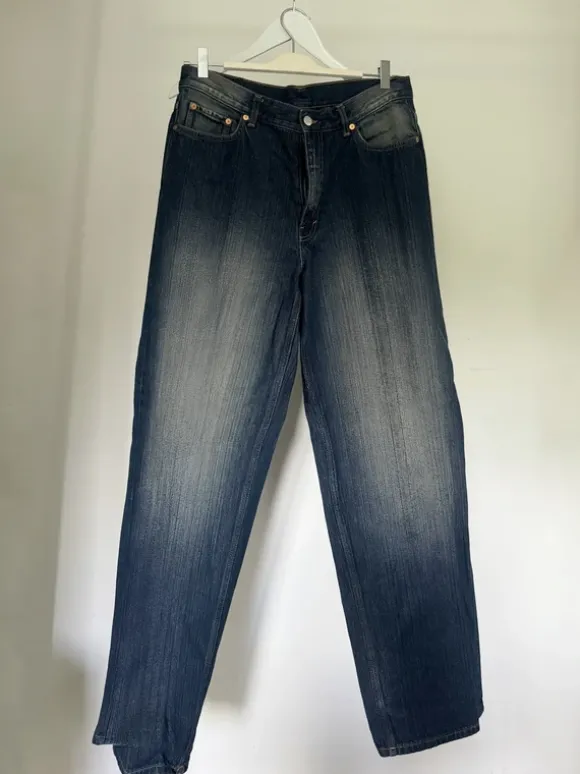 Weekday Rail Mid Loose Jeans mit Waschung W 30