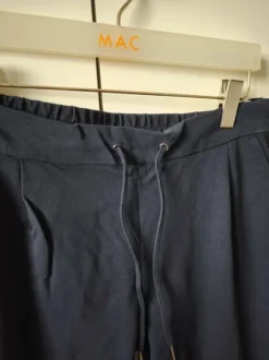 Weiche Sommer Hose mit Falten dunkelblau Vero Moda