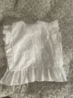 Weiße kurzärmelige Bluse von Pigalle in M