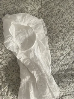 Weiße kurzärmelige Bluse von Pigalle in M