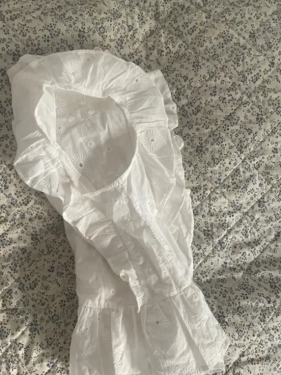Weiße kurzärmelige Bluse von Pigalle in M