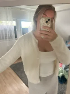 Weiße Kuschel Jacke 🤍