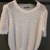 Weisser Sommerpulli