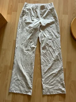 Weite bequeme Hose