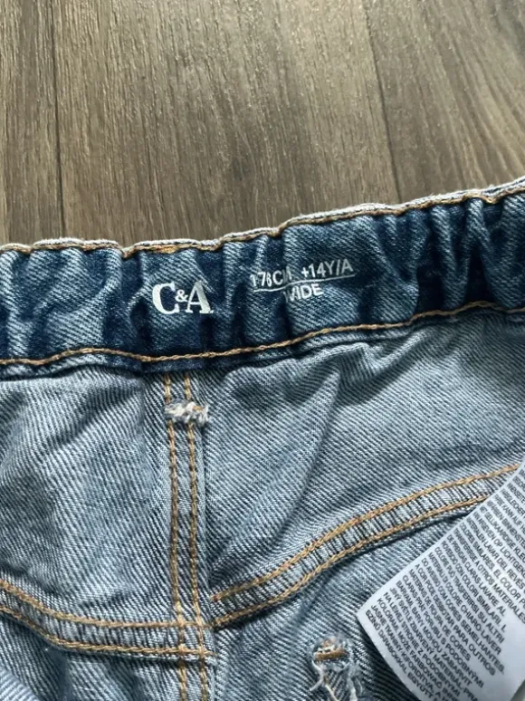 Weite Jeans (C&A)