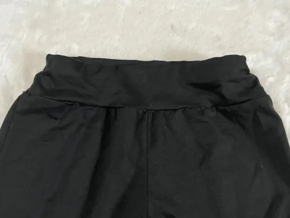 Weite Stoffhose