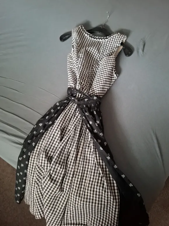 Wenger Dirndl Gr.m