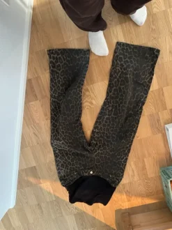 Wide Jeans Leo preggo m