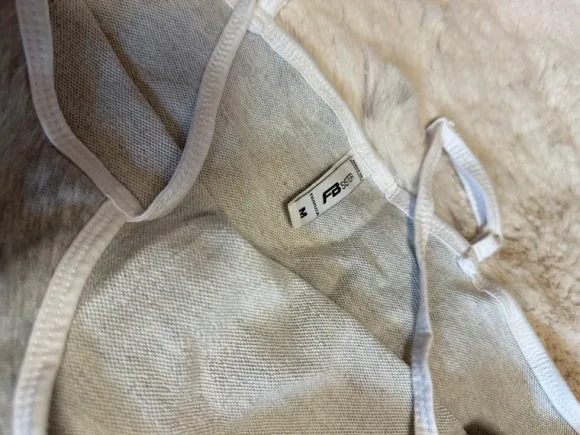 Wie neuer grauer Sweat-Jumpsuit von New Yorker in Größe M. Einmal getragen.