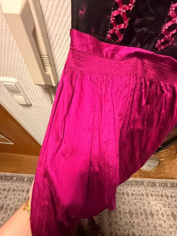 Wunderschönes festliches Dirndl