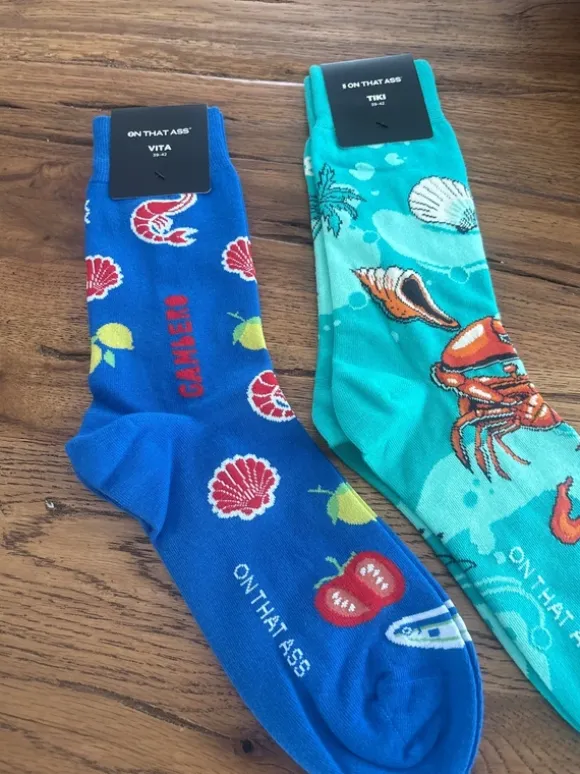 2x Neue Socken 39-42 Herren von On That Ass