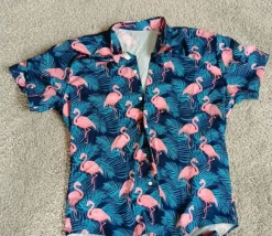 Zweiteiler/ Bluse/ Shorts